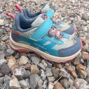 Merrell Kids Teal & Pink Trail Sneakers
